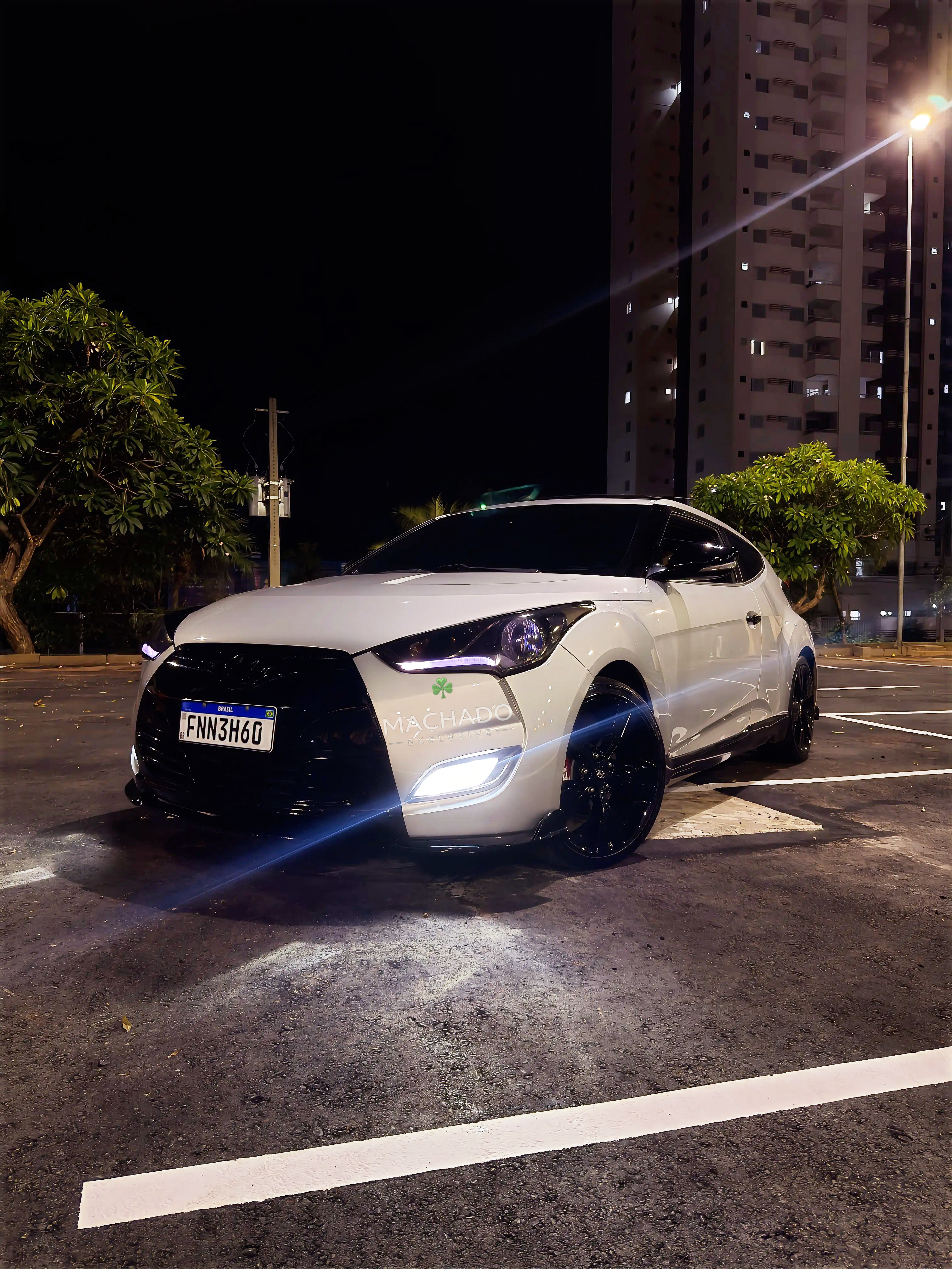 Hyundai Veloster Exclusive