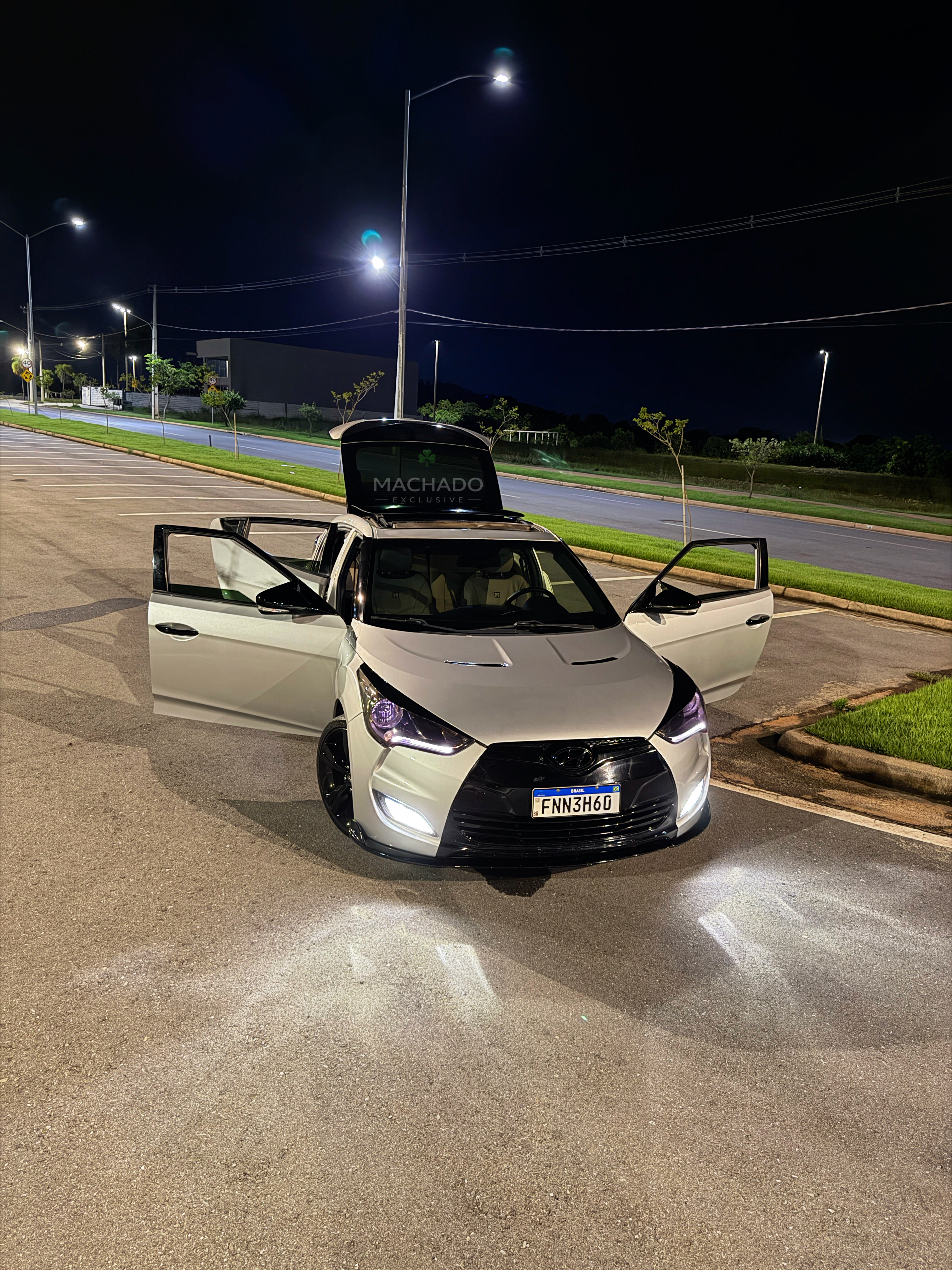 Hyundai Veloster Exclusive