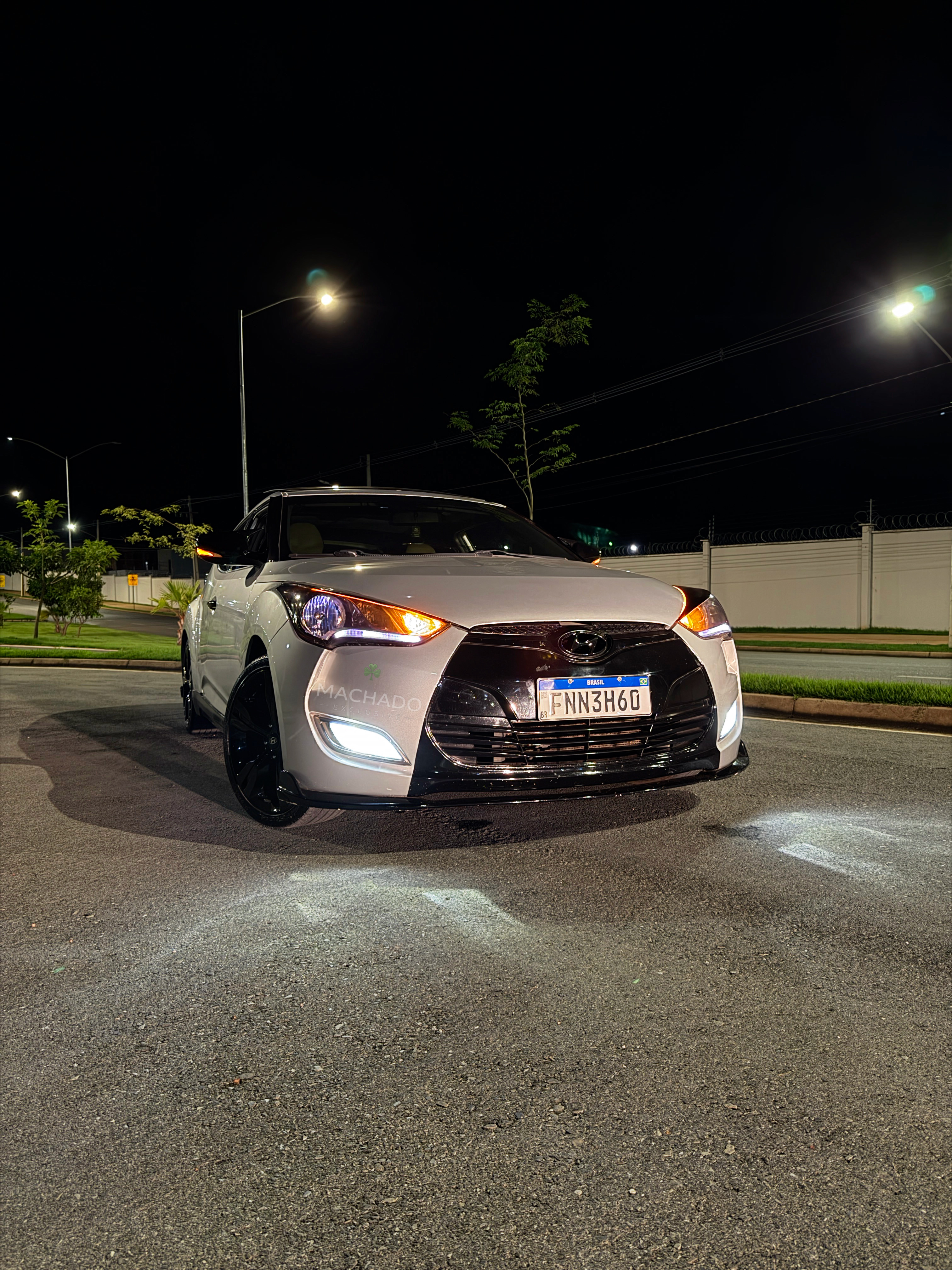 Hyundai Veloster Exclusive